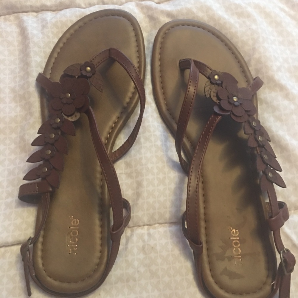 Flower and Bronze Stud Sandals